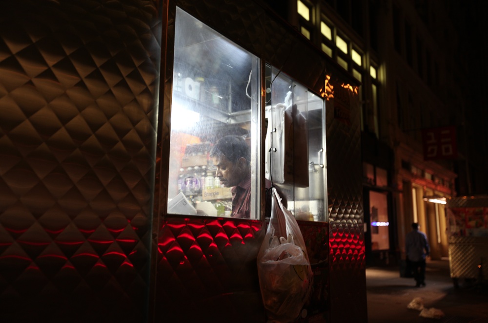 food-cart-vendor